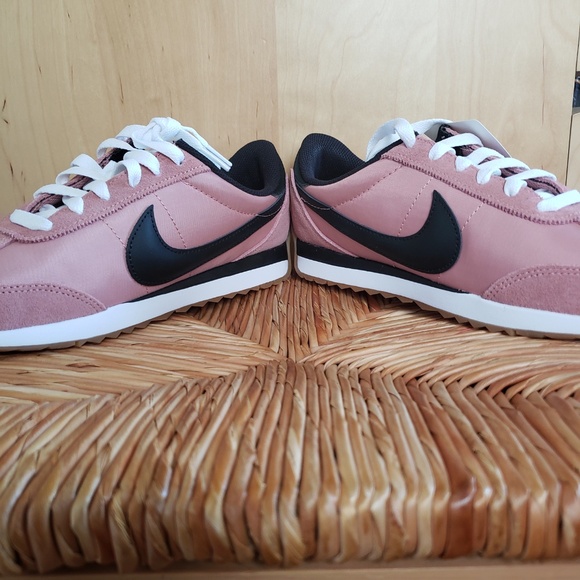 Nike Retro Pacific Sneakers Size 7.5 NEW! - Picture 12 of 14